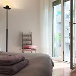 Private Parking - Family Home - 15 Min To Venice