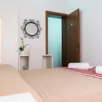 Backpackers House Venice