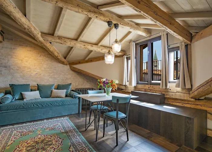 Corte Rubbi 11 Secret Terrace Apartment