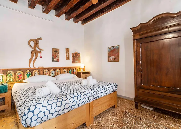 Casa Trecento