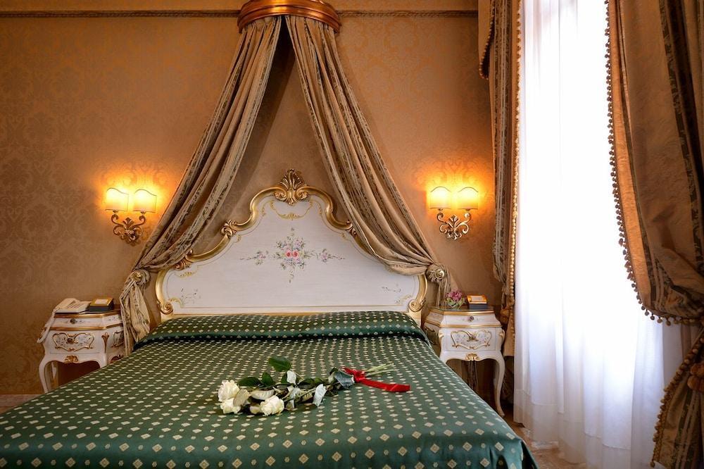 Canaletto Hotel Venice