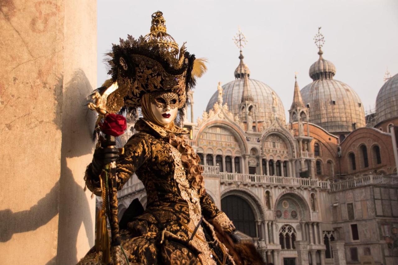 Youatmolino Canal View * Venice