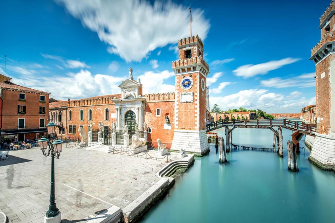 Youatmolino Canal View * Venice