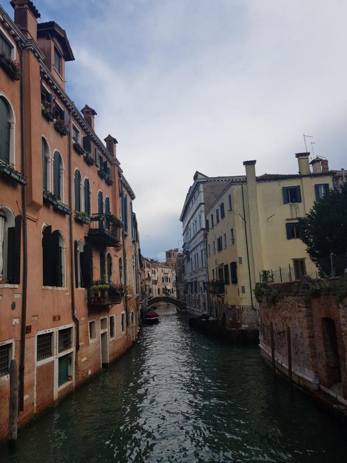 Golden Place Venice