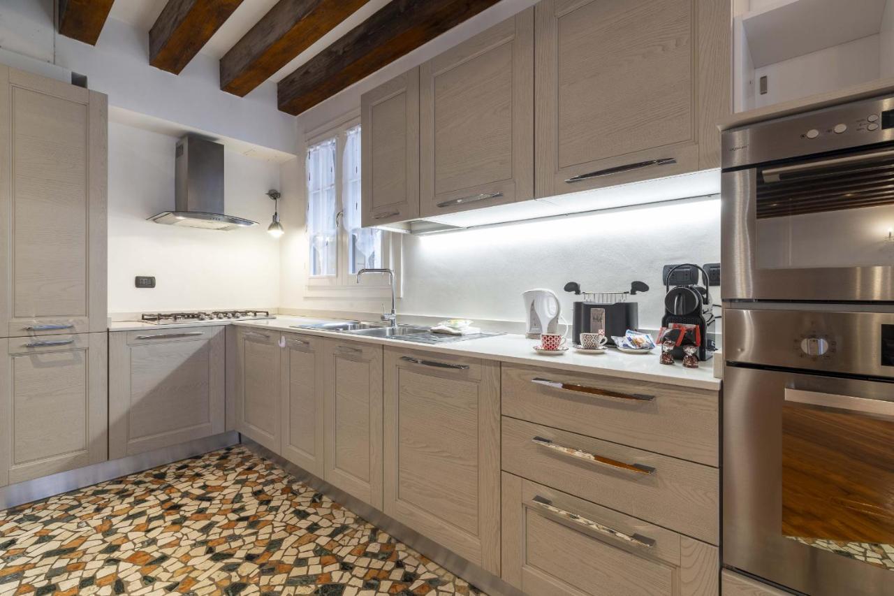 Tolentini Canal View & Terrace By Wonderful Italy Apartment Venice