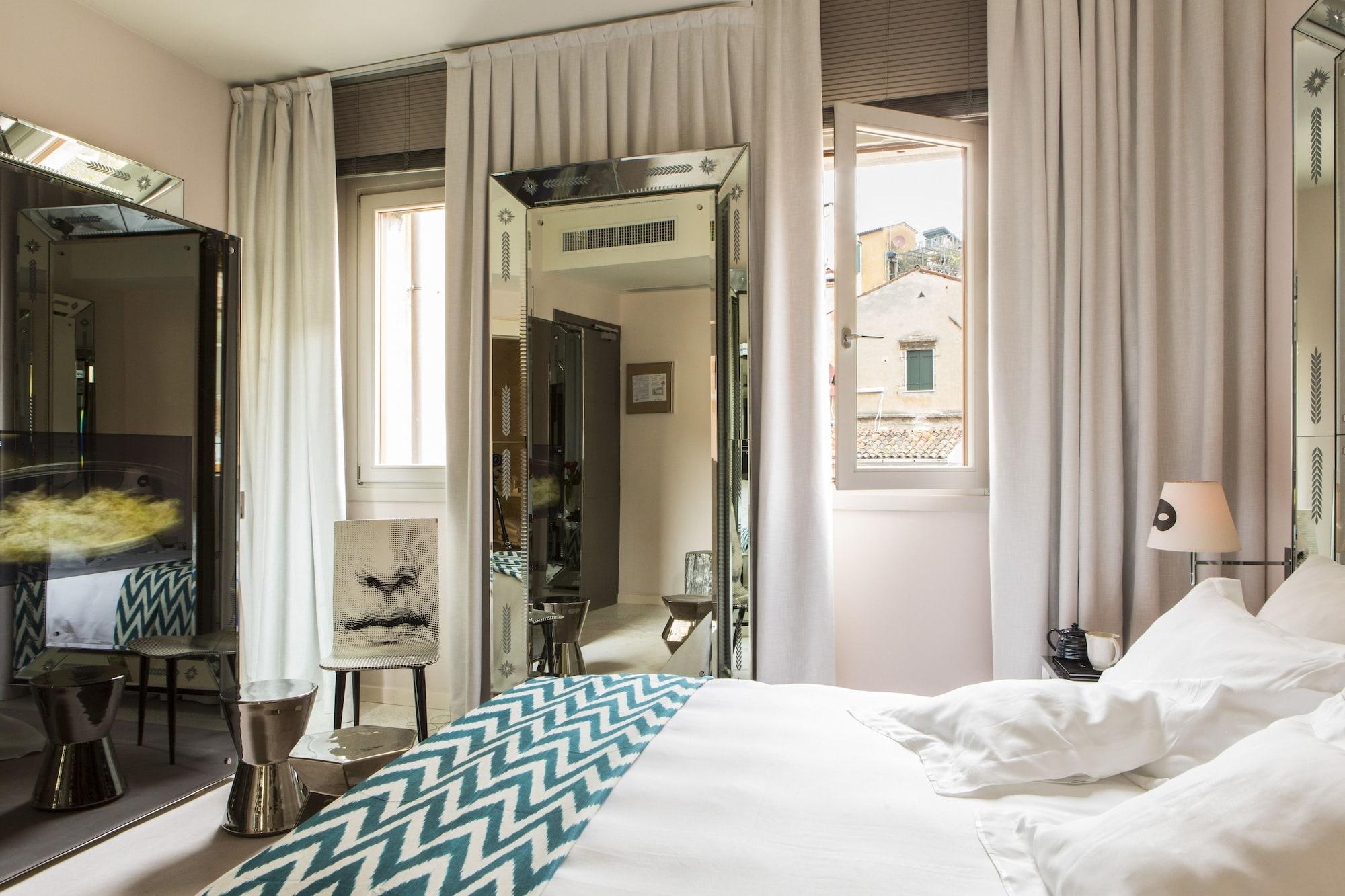 Palazzina Grassi Hotel Venice