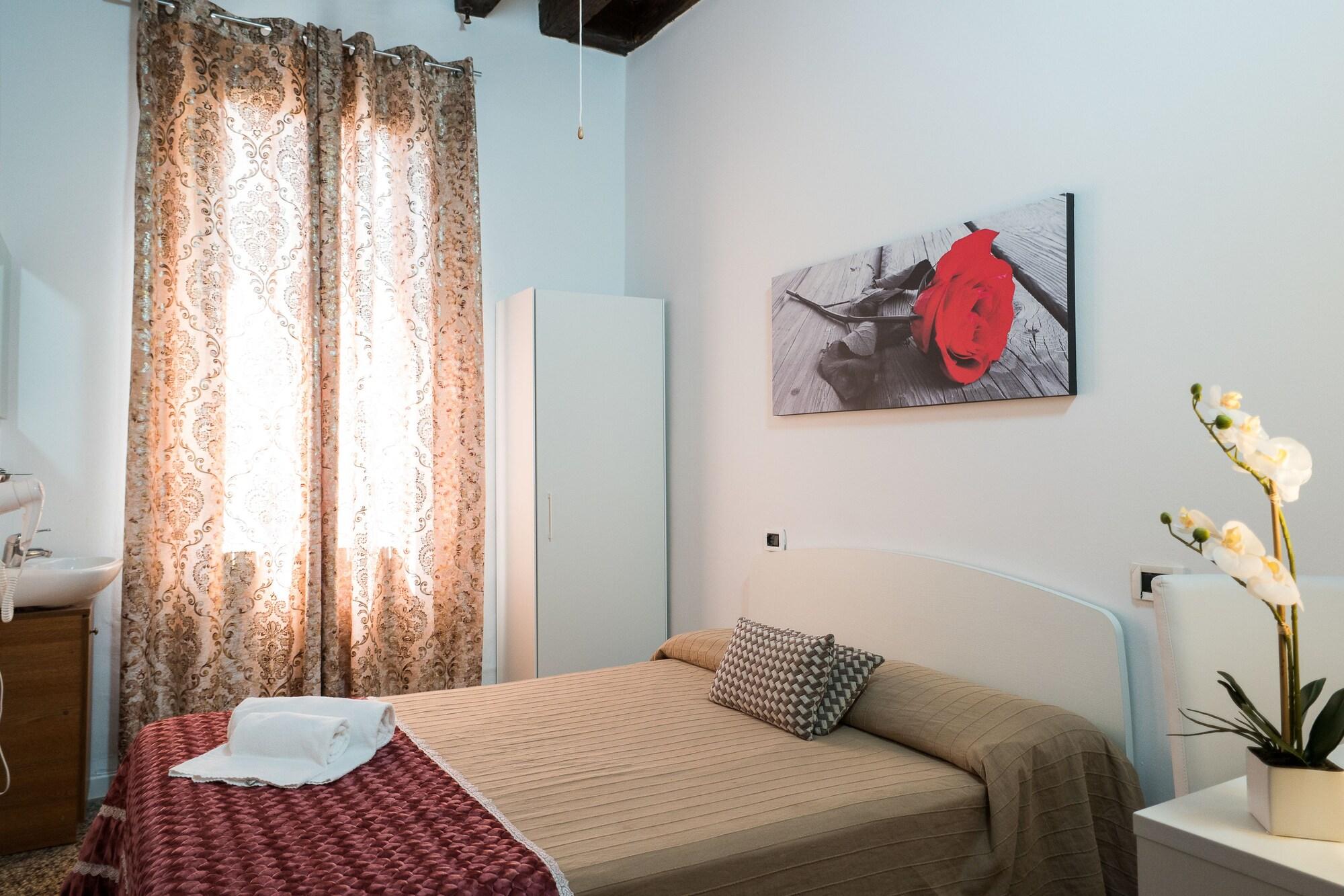 Backpackers House Venice