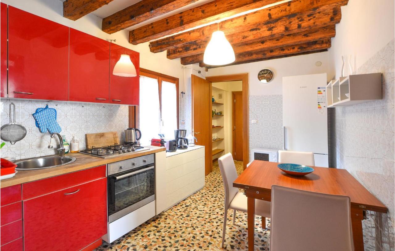 Appartamento Lovely In With Wifi