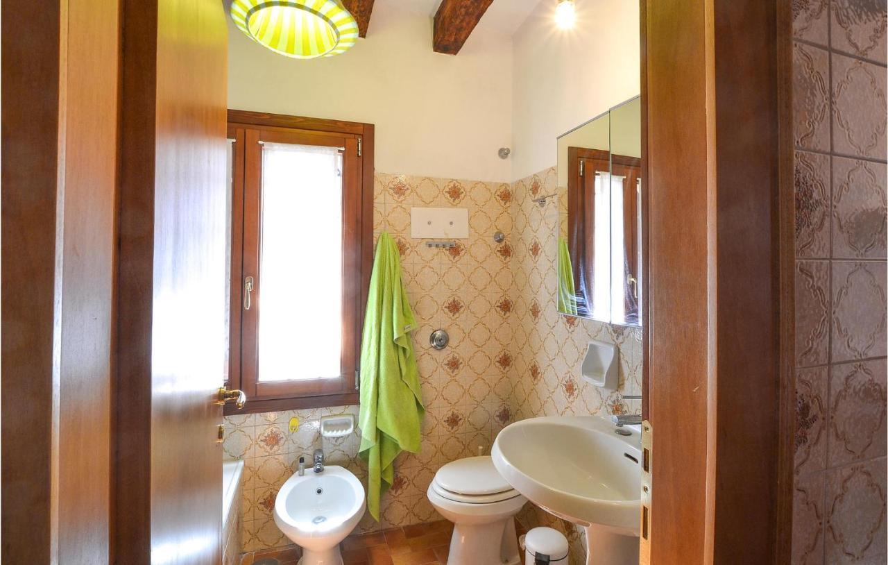 Appartamento Lovely In With Wifi