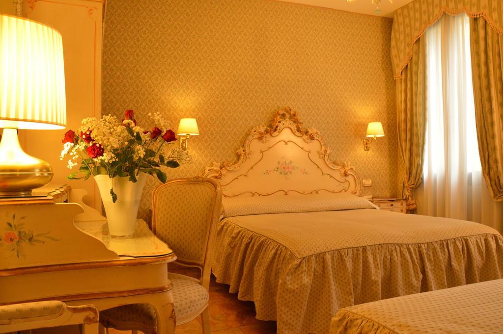 Hotel Canaletto Venice