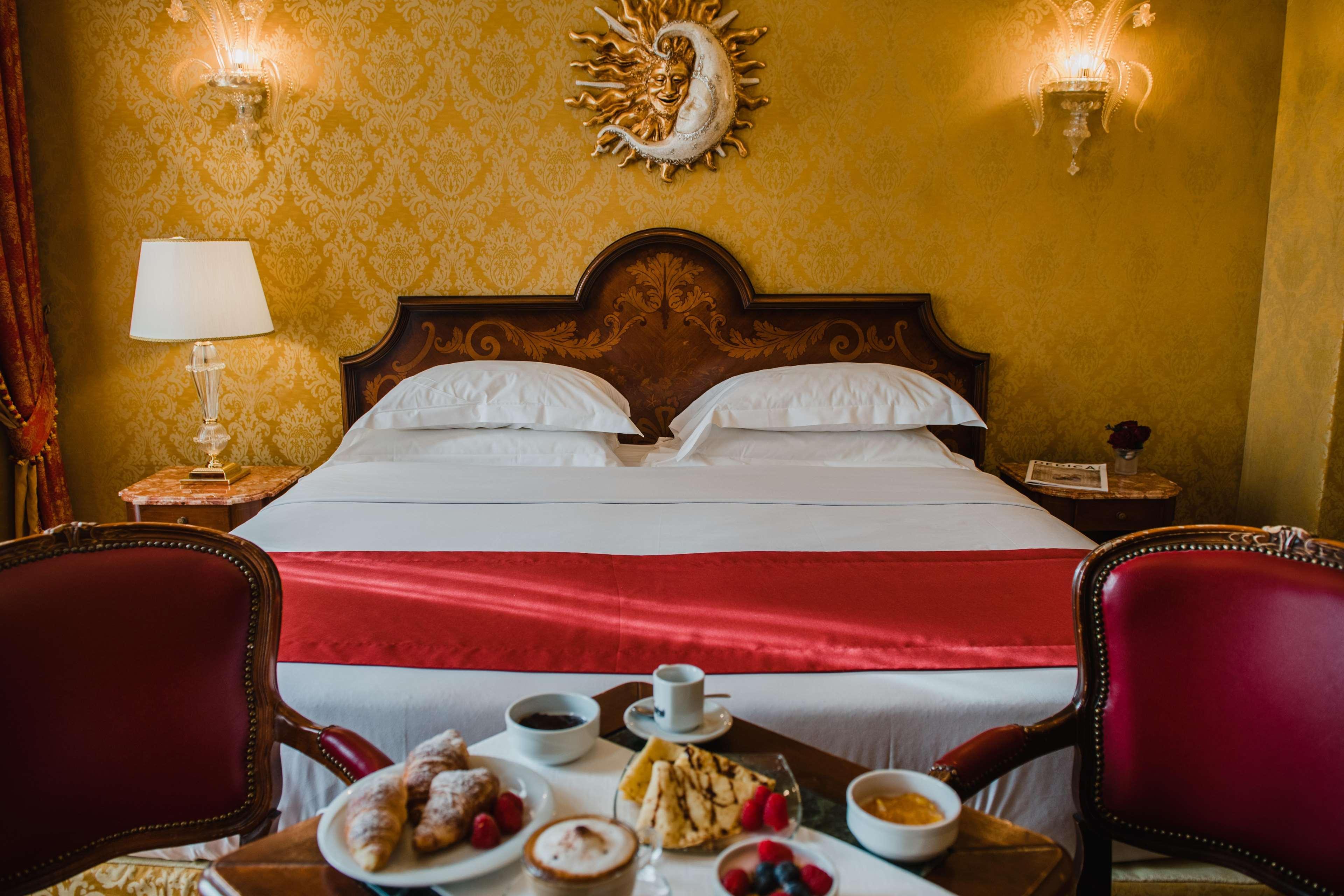 Nh Santa Lucia Hotel Venice