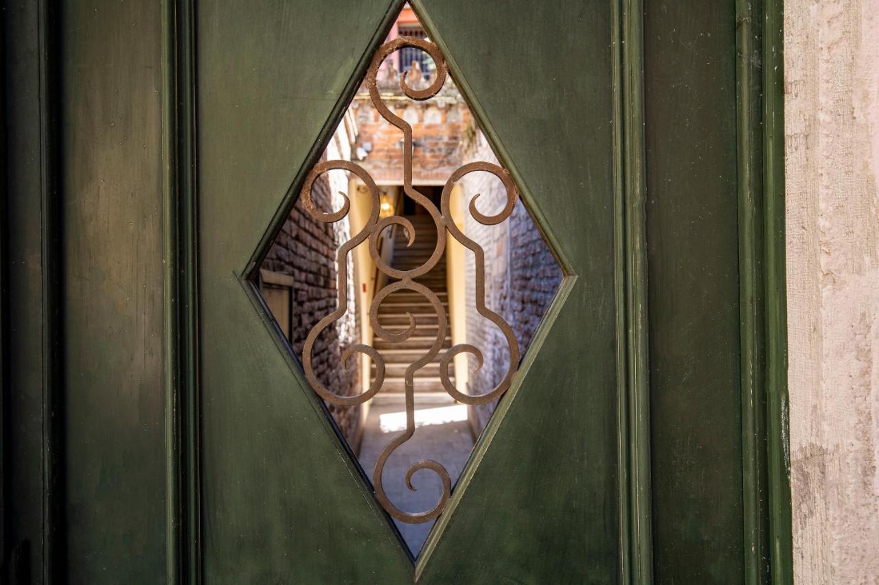 Residenza Centopietre - Dorsoduro By Wonderful Italy Venice