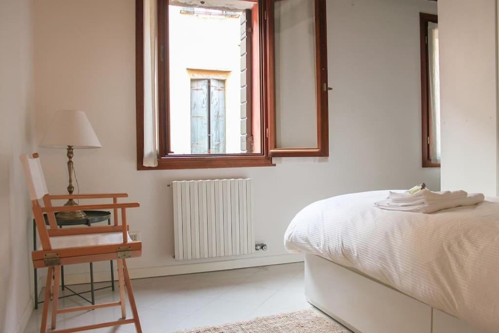 Erbe Canal View Private House Holiday home *