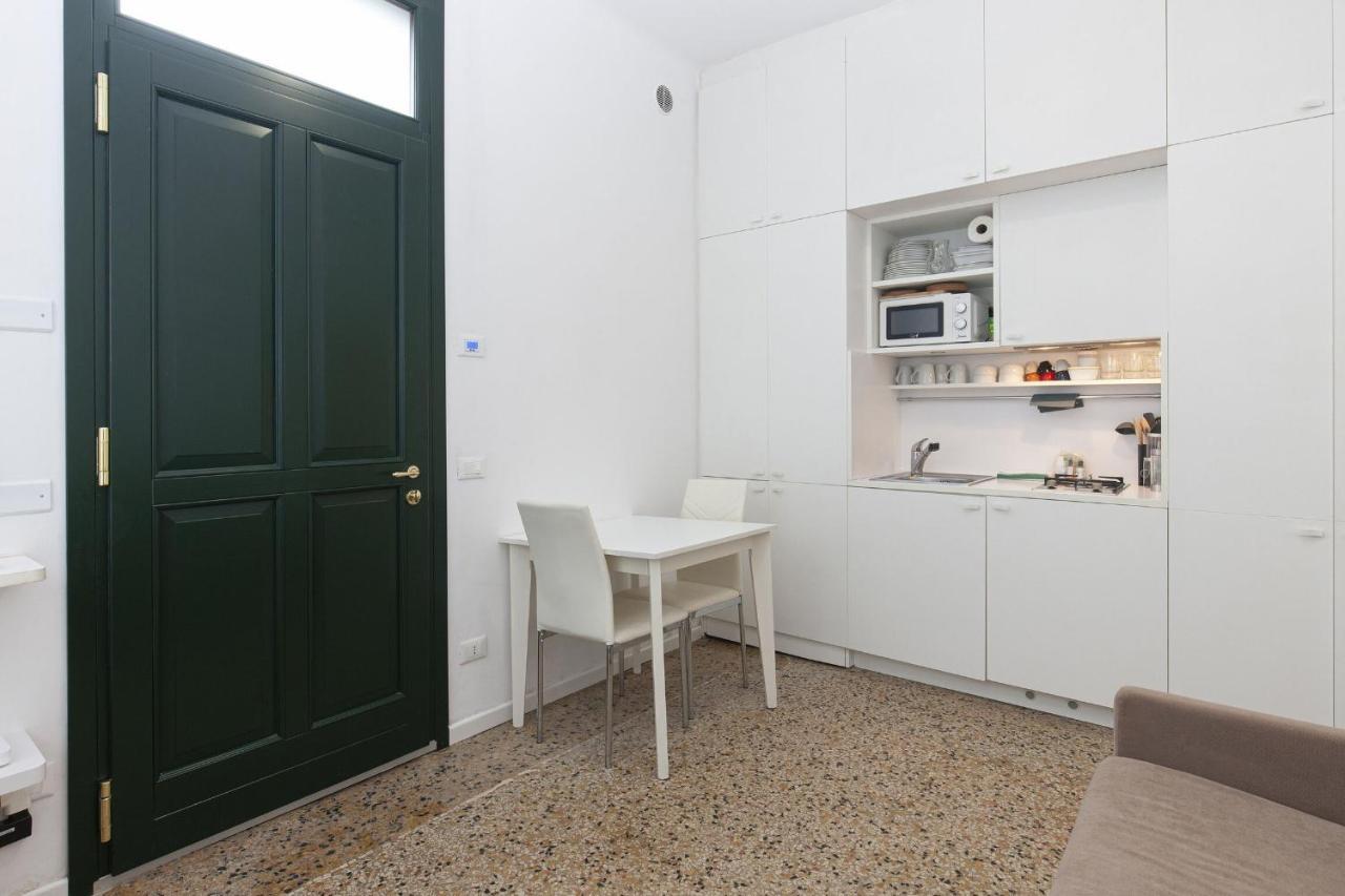 Apartment Santa Marta By Halldis Venice