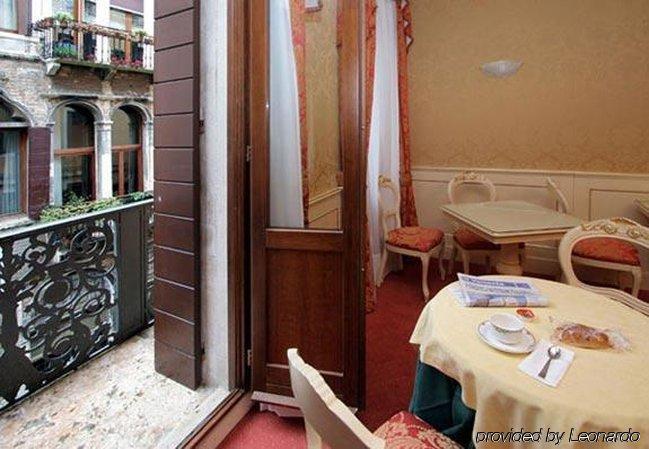 Becher Hotel Veneza
