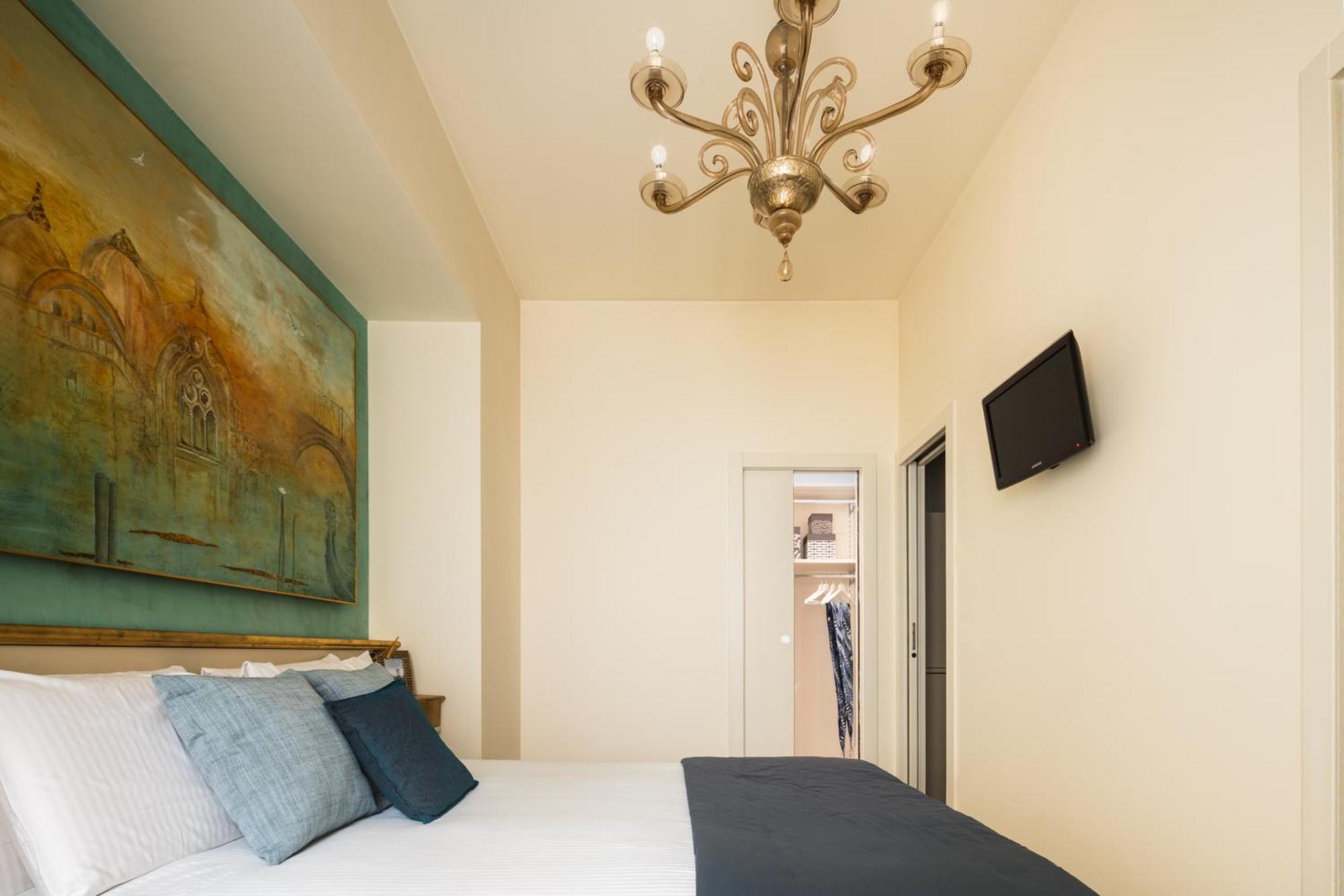 Grand Canal Luxury With Terrace R&r Apartment Venice