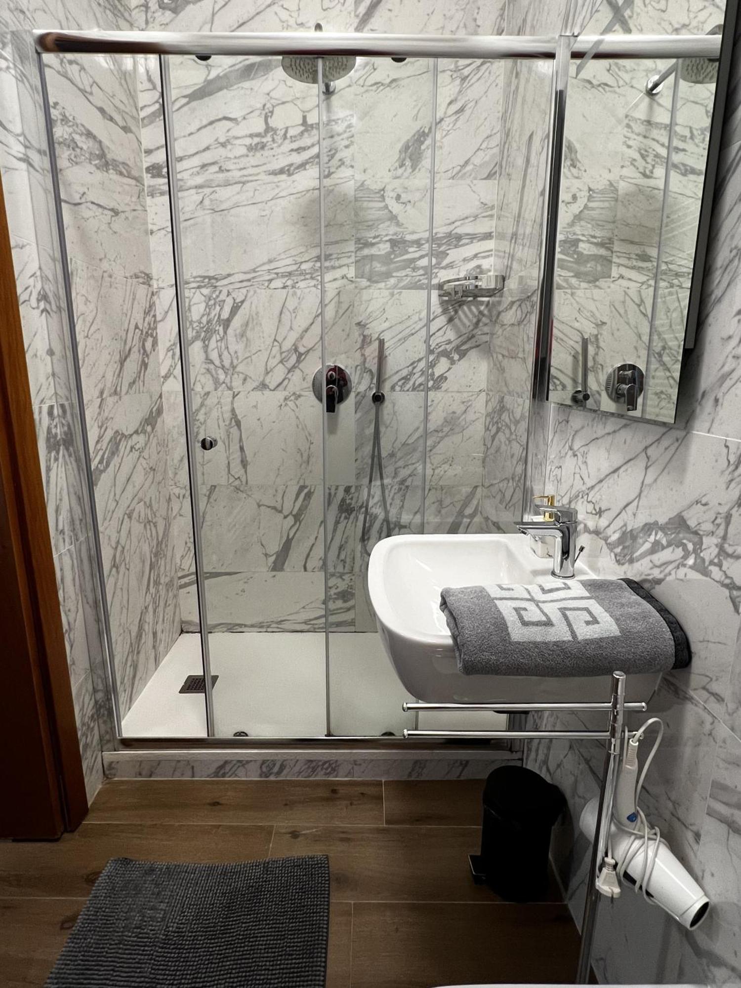 Tintoretto 1 Con Terrazza Sopra Il Tetto, 3 Bagni, 3 Grandi Da Letto, Super Nuovo Apartment Venice
