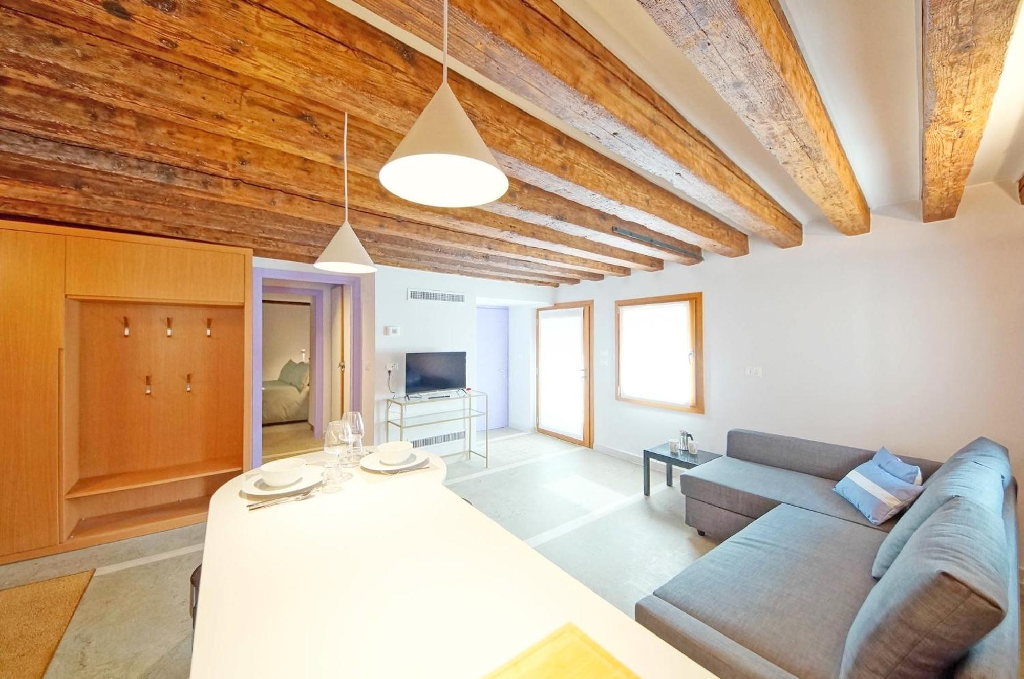 Dolcevita N 523 Apartment *