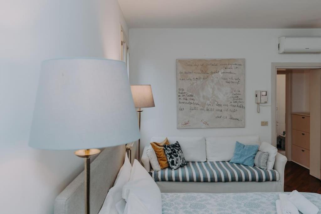 Elegant With Private Terrace In - Frari Church Venice
