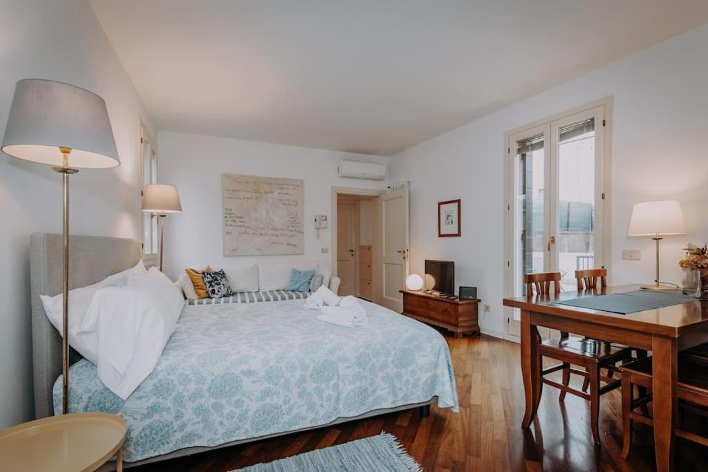Apartment Elegant With Private Terrace In - Frari Church Venice