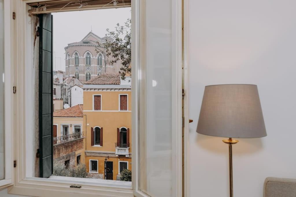 Elegant With Private Terrace In - Frari Church *