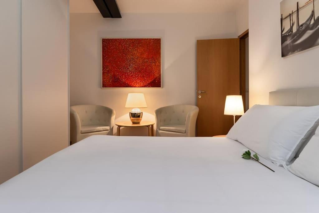 The Silk - Travel Sustainable * Venice