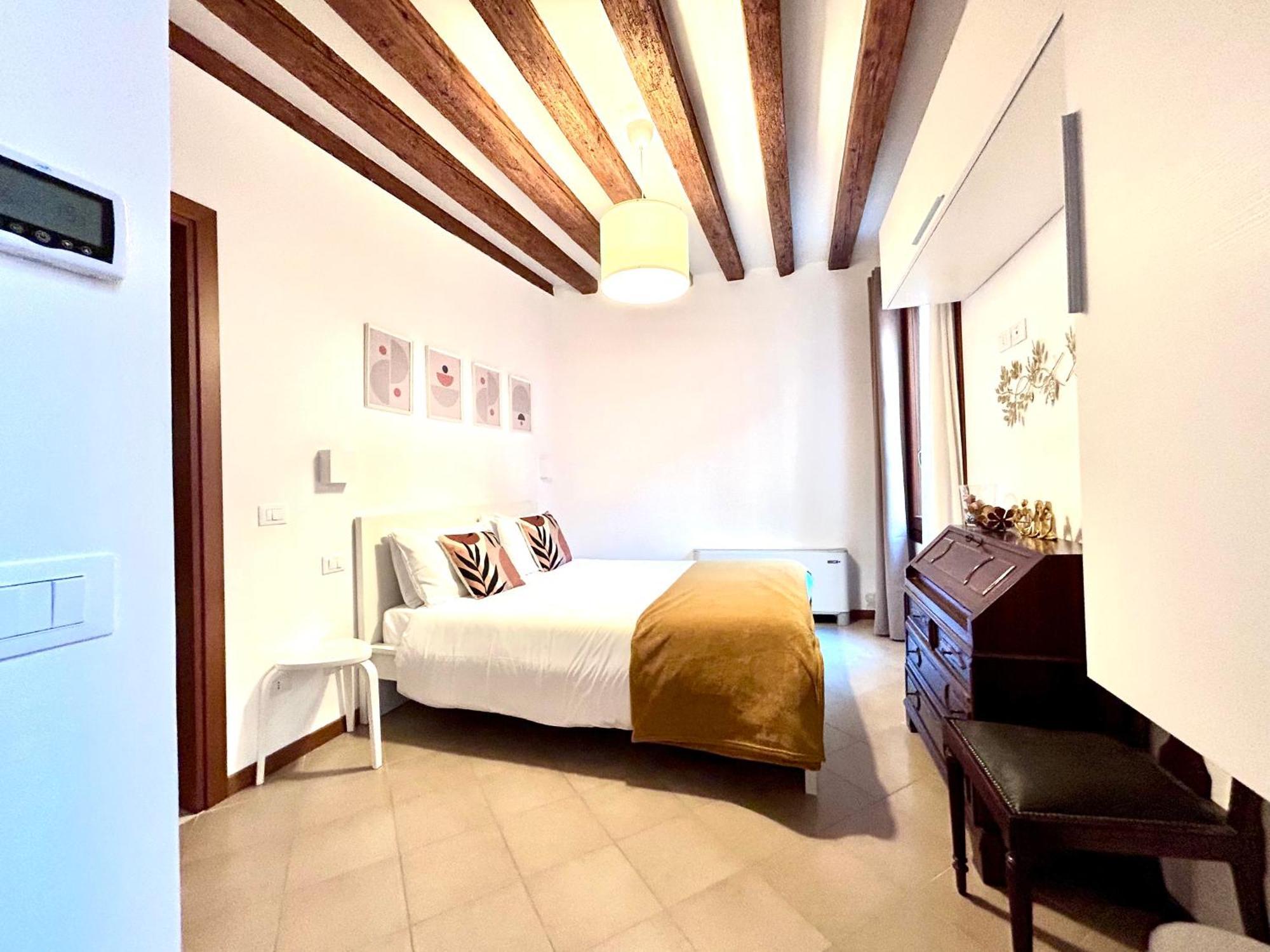 Apartment Flat Romantic Domus Remedio Venice