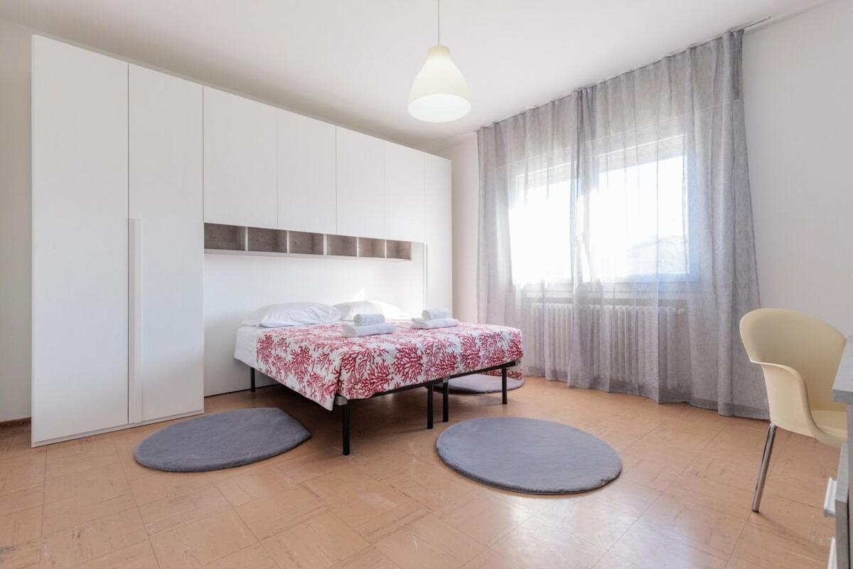 Moderna E Comoda Casa A Mestre Free Park Apartamento Veneza