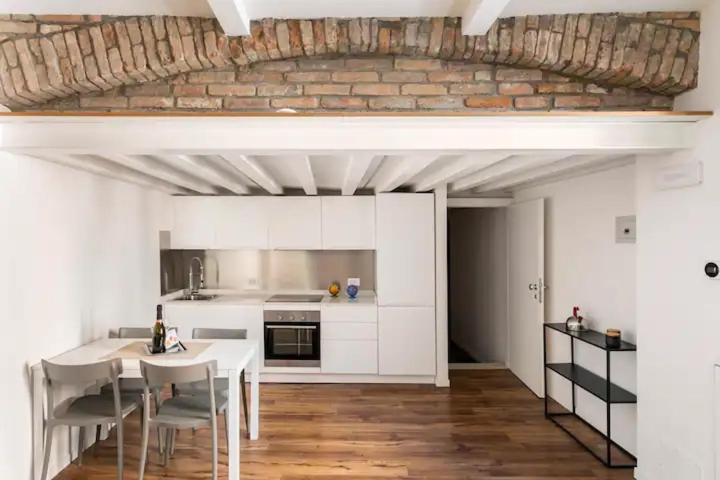Ca' Delle Corti Apartamento *