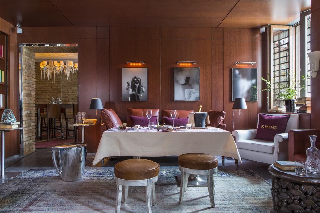Palazzina Grassi 5* Venice