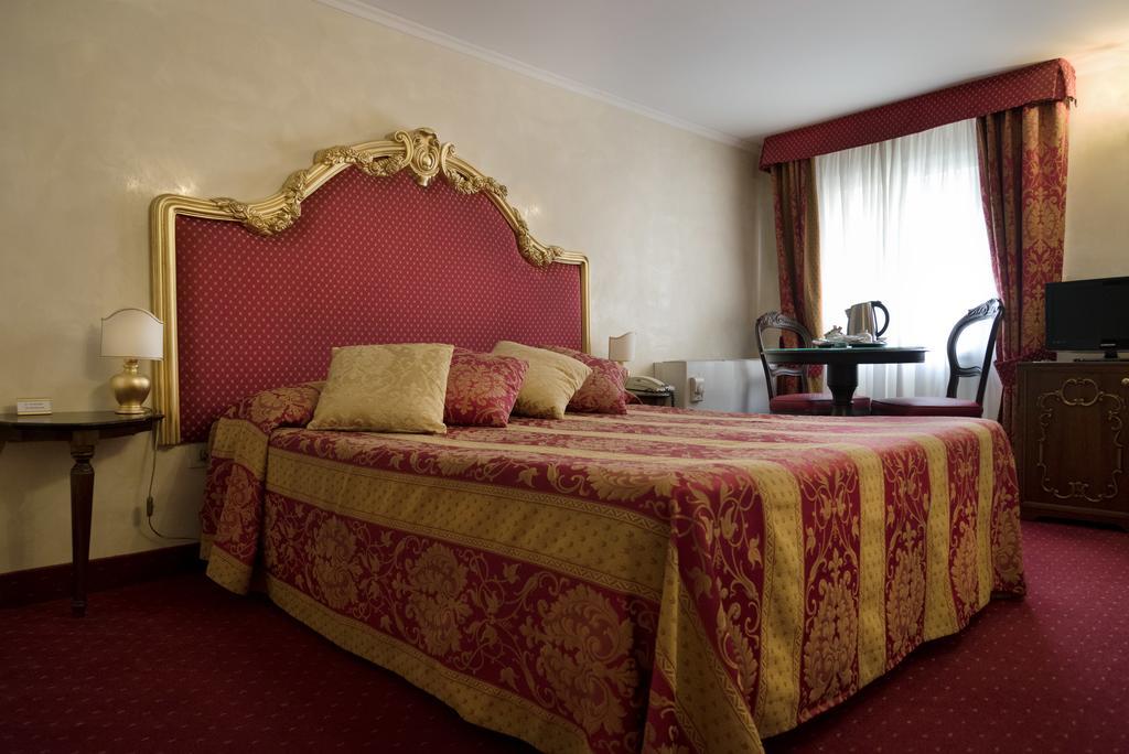 Guest house Residenza Ca' Malipiero 3*
