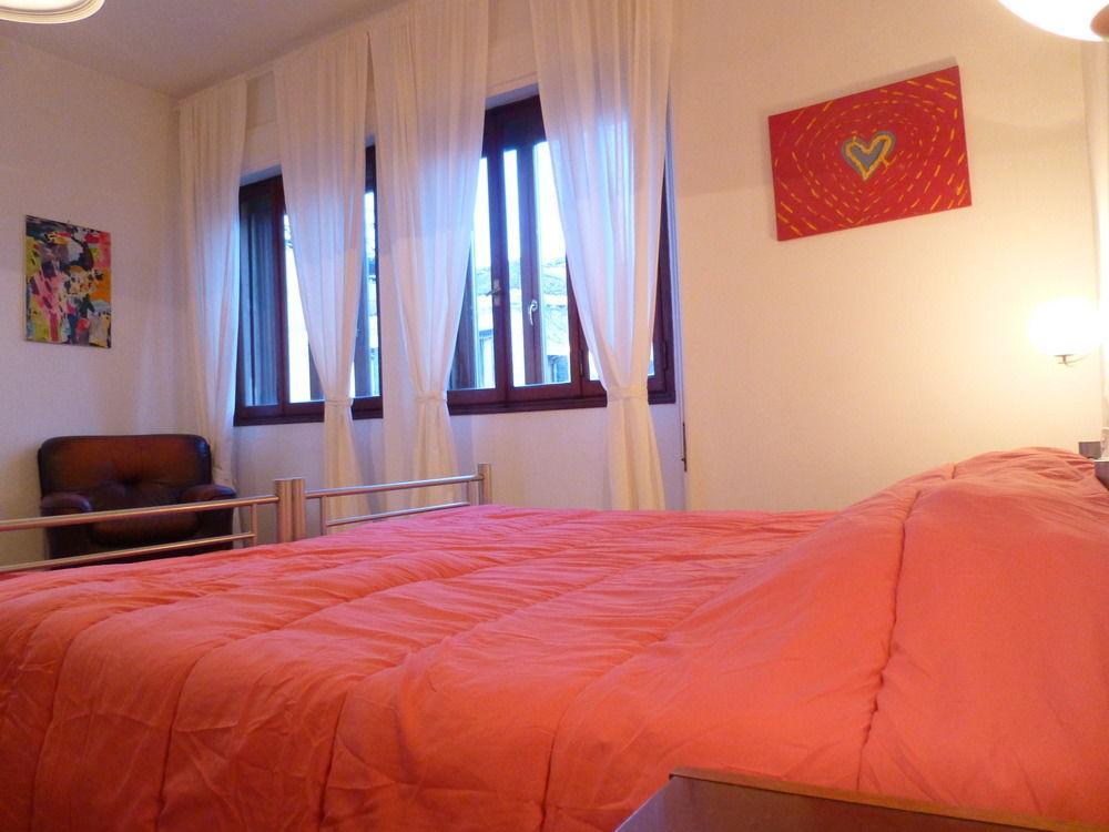 Rainbow San Marco Affittacamere 3*