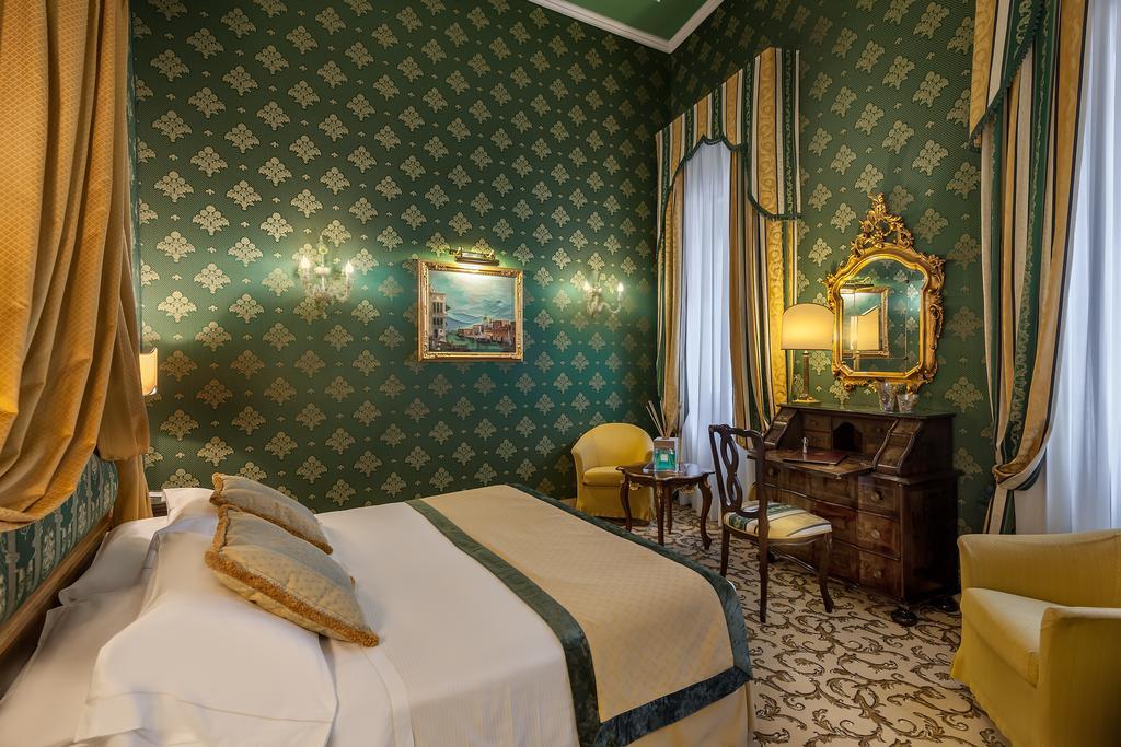 Hotel Ca' Dei Conti 4*