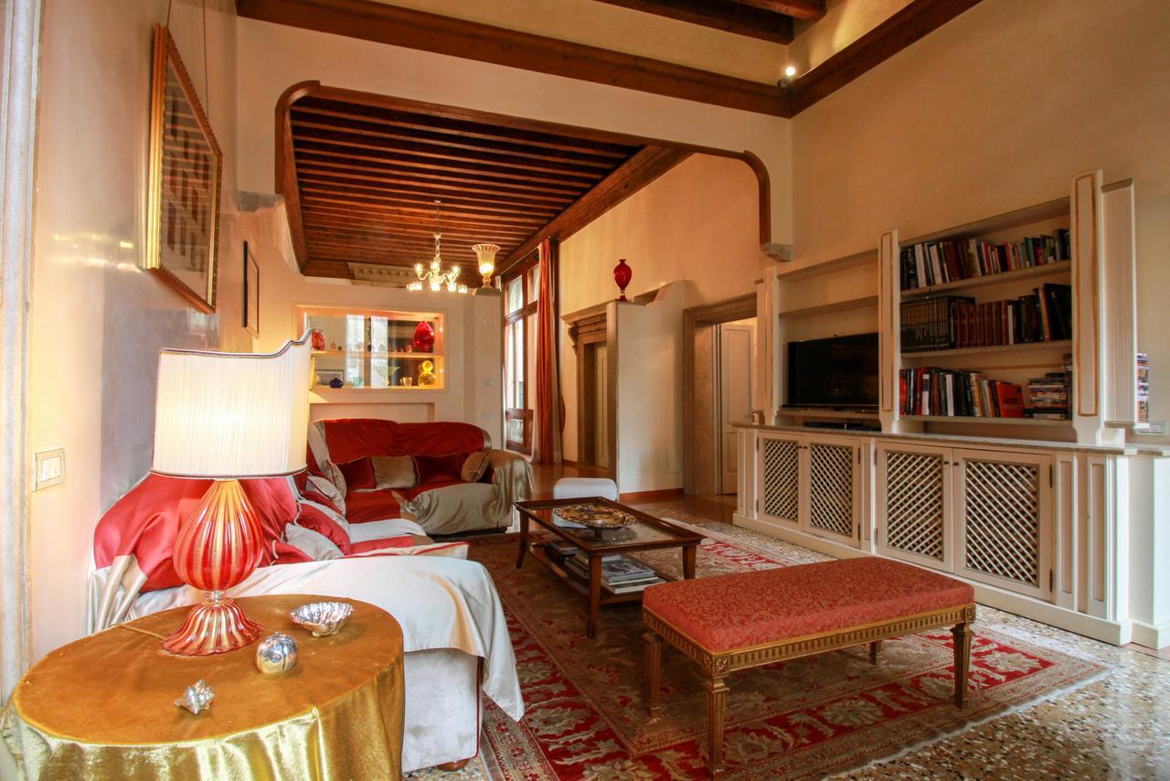 Apartment Palazzo San Beneto Venice