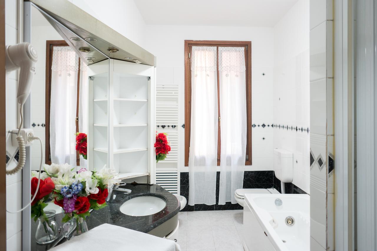 Backpackers House Guest house 2*