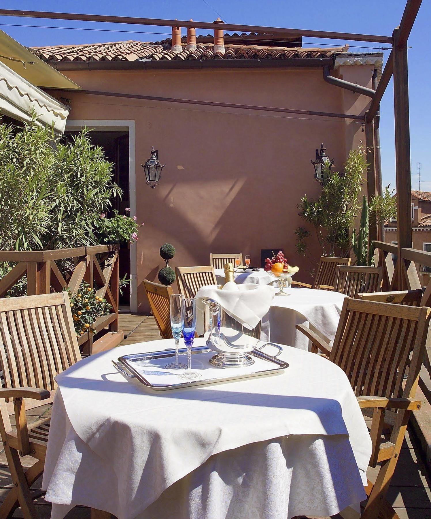 Ca' Dei Conti 4*