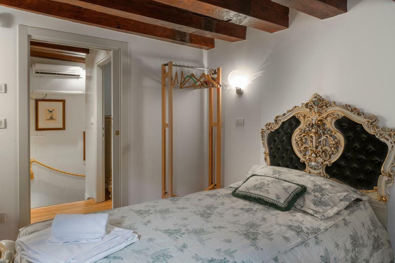 Luxury And Romantic Secret Escape In Venice! Apartment *