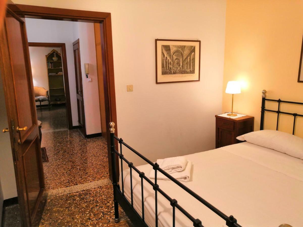 Ruga Giuffa Apartamento