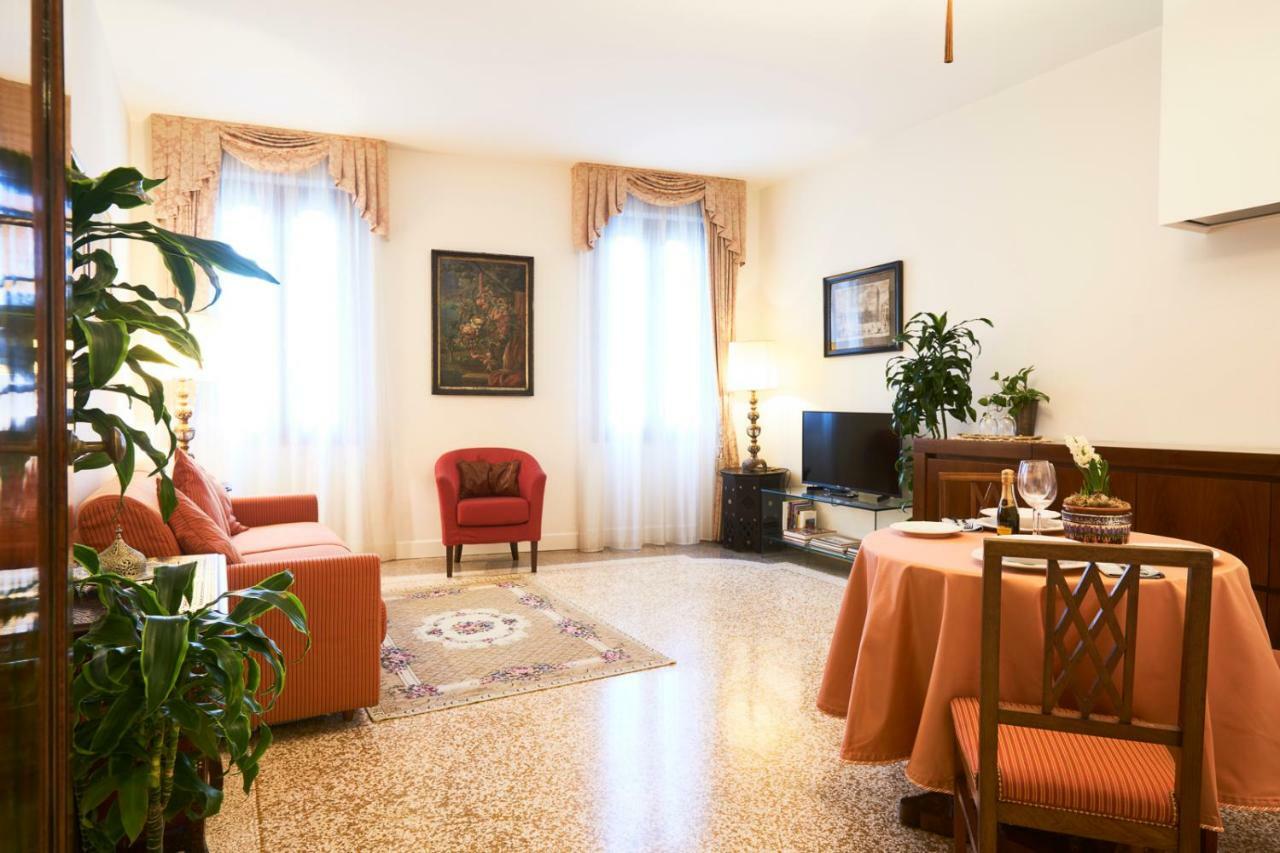 Holiday home Charming On Grand Canal