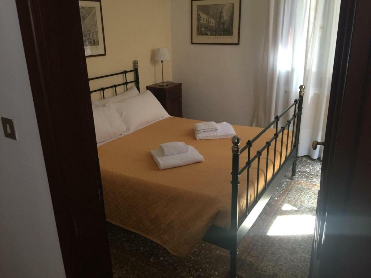 Ruga Giuffa Apartamento *