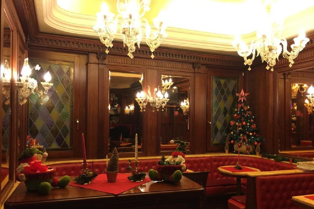 Hotel Lux 3*