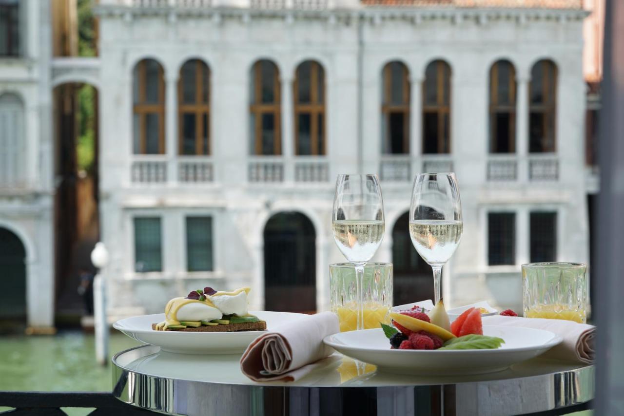 Palazzina Grassi Venice