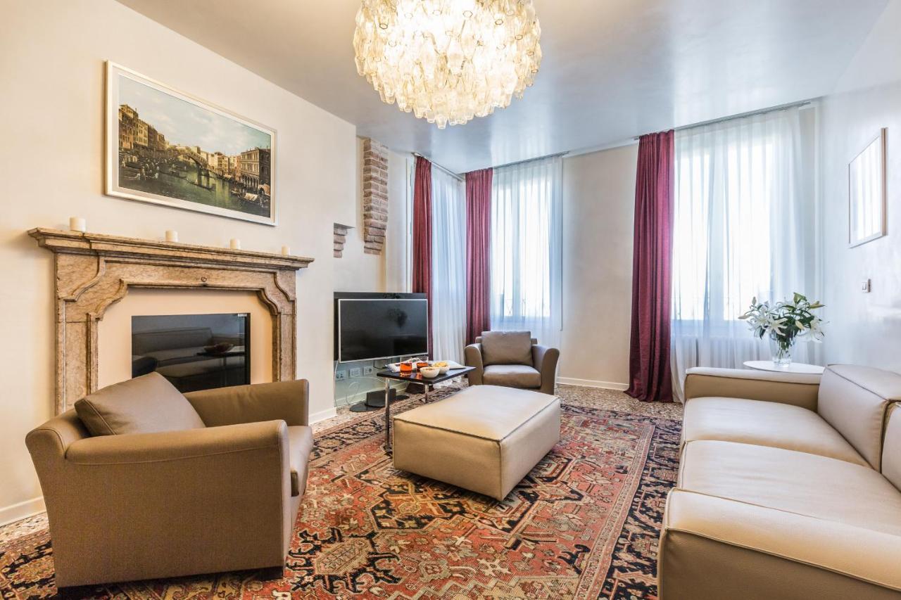 Apartment Ca' Remer Grand Canal