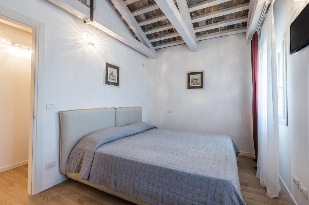 Ca' Remer Grand Canal Apartment