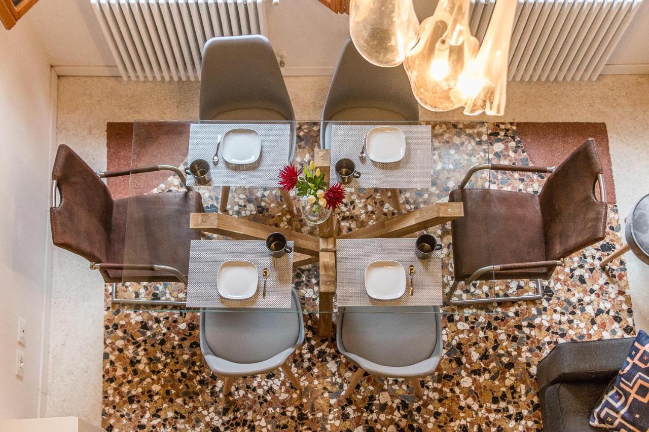 Venetian New Style @ Ca' D'oro * Venice