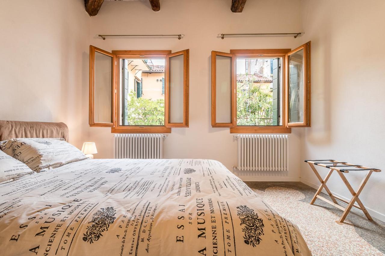 Venetian New Style @ Ca' D'oro Apartment Venice