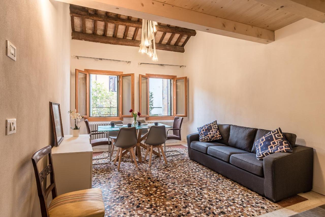 Venetian New Style @ Ca' D'oro Apartment