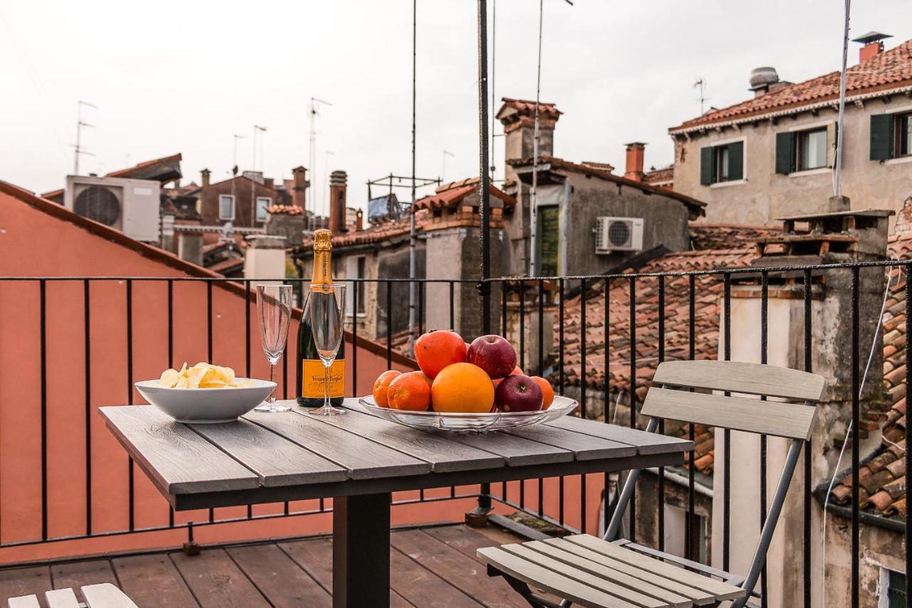 Venetian New Style @ Ca' D'oro Venice