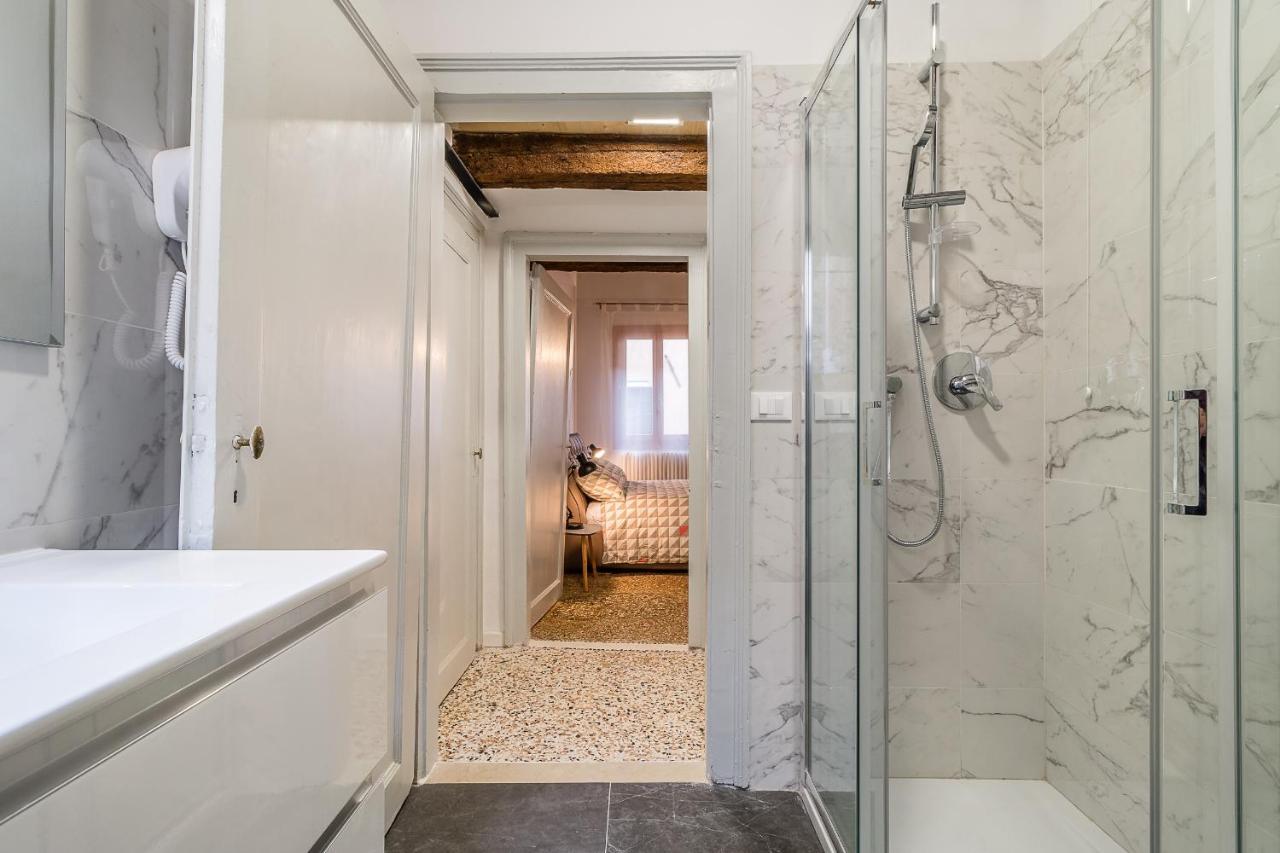 Apartment Venetian New Style @ Ca' D'oro Venice