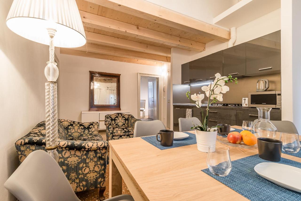 Apartment Venetian New Style @ Ca' D'oro Venice
